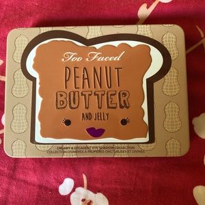 Too Faced Peanut Butter & Jelly Palette